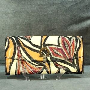 RARE SALVATORE FERRAGAMO GANCINI FLORAL PRINT CONTINENTAL LONG WALLET EUC